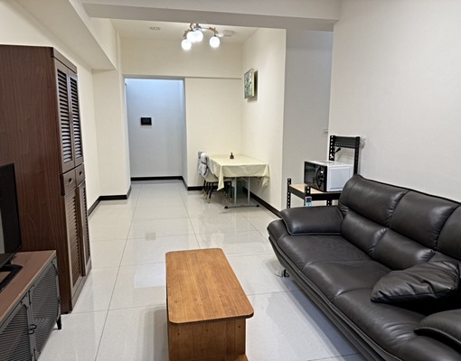 一皮卡箱入住！林口最好生活的家樂福商圈｜麗江家家兩房加車位 - Image 2