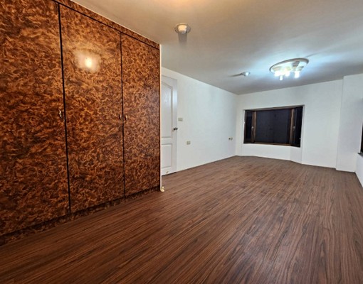 便宜租*挑高樓中樓*三井百貨旁4房+車位 - Image 8