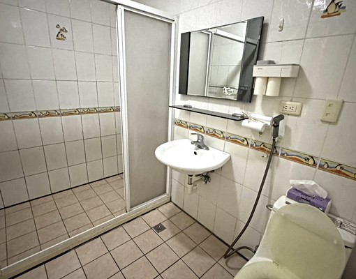 可租補❤南崁市中心~曼哈頓精美2+1房 - Image 13