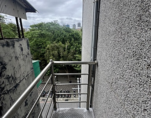 ⭐近新埔捷運站⭐套房出租⭐獨洗對外窗 - Image 6