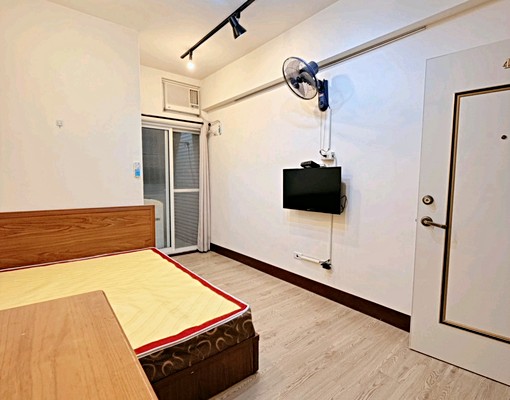 ⭐金山街.竹科/獨立陽台洗衣機/廁所對外窗 - Image 2