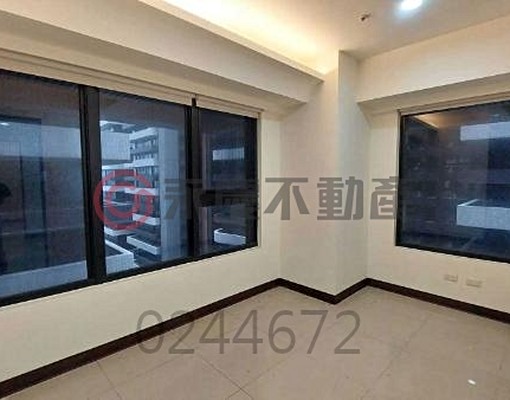 海洋都心二期裝潢三房平車出租 - Image 3