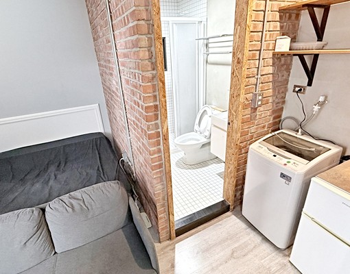 近比樣廣場【超值質感套房】@質感陽台@獨立洗衣機@採光佳 - Image 4