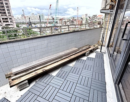 近比樣廣場【超值質感套房】@質感陽台@獨立洗衣機@採光佳 - Image 5