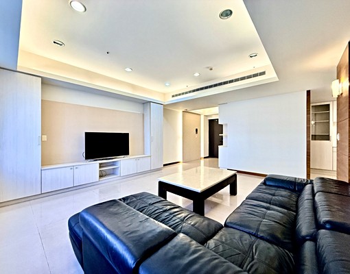 雙主臥|大四房|系統裝潢|景觀陽台 - Image 2