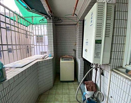 社宅可租補💎免收費💎高應大💎公寓四樓四房 - Image 10