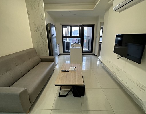 🍎左營【悅誠】輕齡屋傢俱全雙面採光三房平車(含管理費) - Image 1