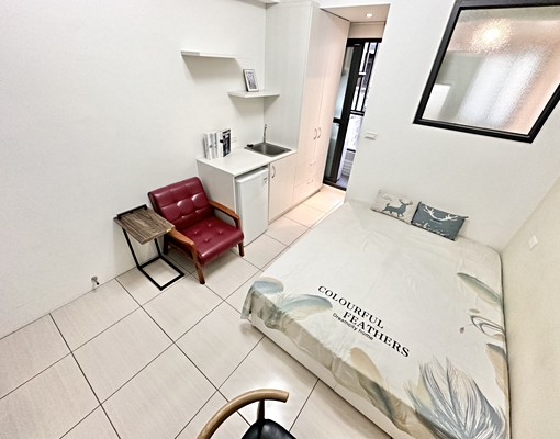 近五權大慶車站🔥陽台獨洗曬✨可租補✨衛浴開窗✨流理台✨電梯 - Image 3