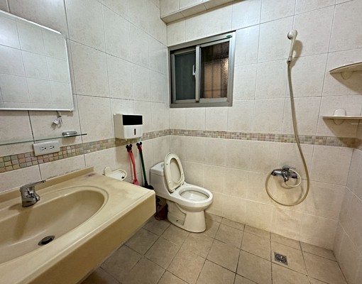 三重國小龍門路小吃滿滿兩房小資美寓 - Image 6