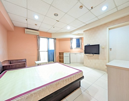 北區優質大套房帶車位出租 - Image 2