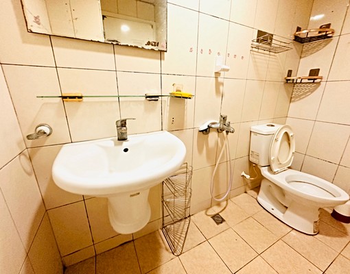 頂溪站/租屋補助/獨立洗衣陽台/台電計價/1房1廳/女性專屬 - Image 10