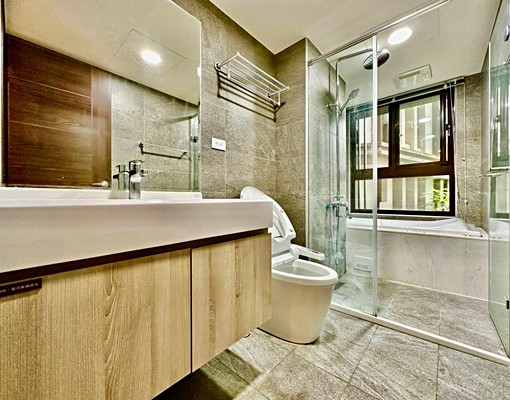 正兩房|採光|浴缸|平車|逢甲 - Image 9