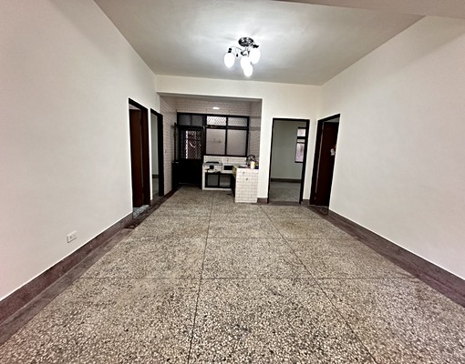 ☘️正經國路上、遠百商圈☘️可店可住❤️歡迎工作室💪￸� - Image 3