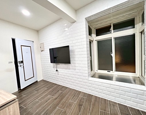 板橋🚄獨洗曬💧空間超大🌟包水網路🛜變頻冷氣🌟抽風 - Image 5