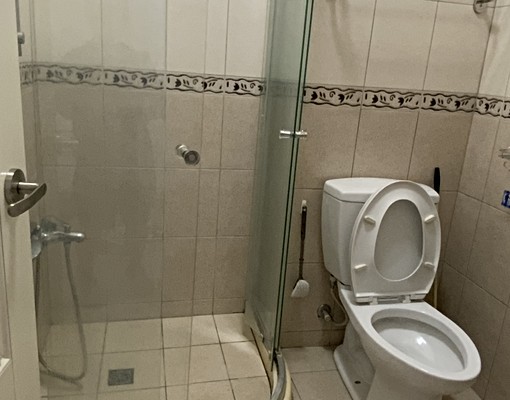 8坪大套房附洗衣機,調理台,陽台 - Image 5