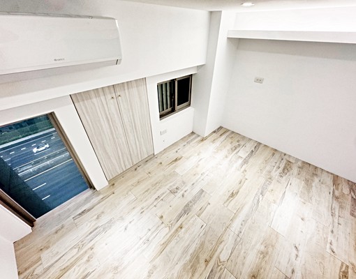 近捷運三和國中【電梯3房1廳】樓中樓★有警衛★垃圾代收 - Image 8