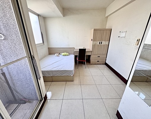 教育大旁✨可租補✨陽台獨洗✨生活機能佳✨光線超級好 - Image 5