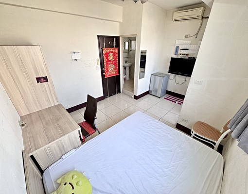 教育大旁✨可租補✨陽台獨洗✨生活機能佳✨光線超級好 - Image 8