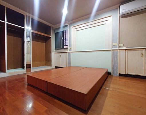 鄰近輕軌，交通方便，三房電梯家具齊全，可入戶籍及租補 - Image 2