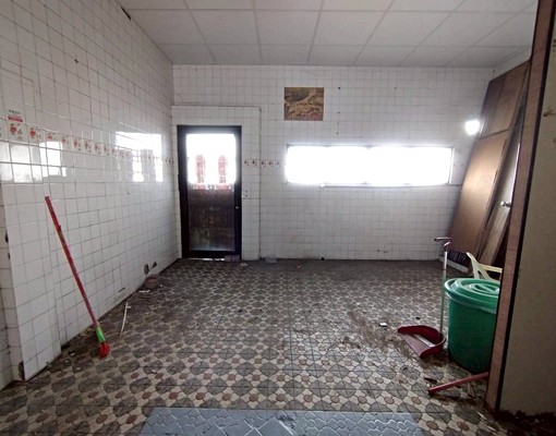 前後有路透天🦉四大房空屋可租補、拜拜 - Image 13