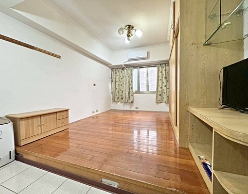 明峰湖前商圈丨濱湖B區溫馨套房丨鄰近金龍湖【住商小睿】 - Image 5