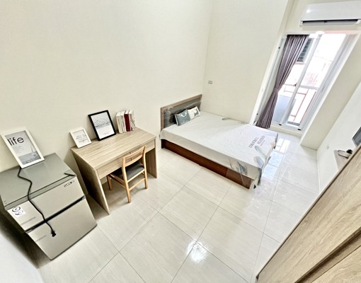 ⭕可貓⭕全新裝潢⭕機車位⭕機能好⭕系統櫃裝潢⭕速洽 - Image 2