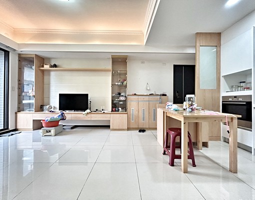 我承辦|昂峰詠青大三房平車無限視野全配可租補東山商圈 - Image 1