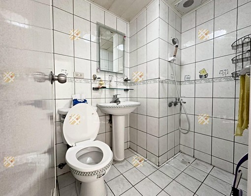 近中清捷運站🌟超便宜兩房可租補戶籍 - Image 4