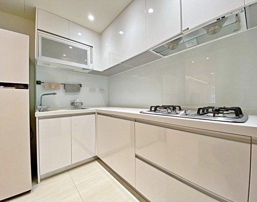 【綠海都心】美的猶如入住樣品屋,溫馨三房,租金含車管 - Image 7