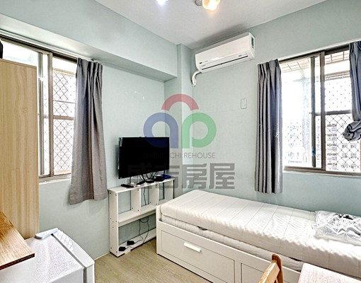 近逢甲，邊間雙採光套房，新冷氣.新電視，台水台電 - Image 1