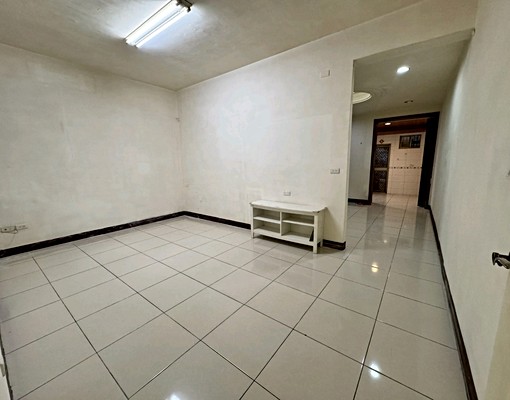 大里塗城路透天 - Image 6