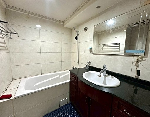 中和😍免爬梯採光通風獨洗曬收包裹垃圾捷運機能佳 - Image 10