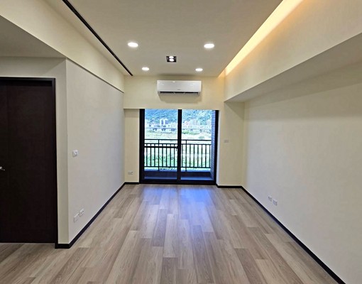 可租補/全新未入住景觀三房車 - Image 1