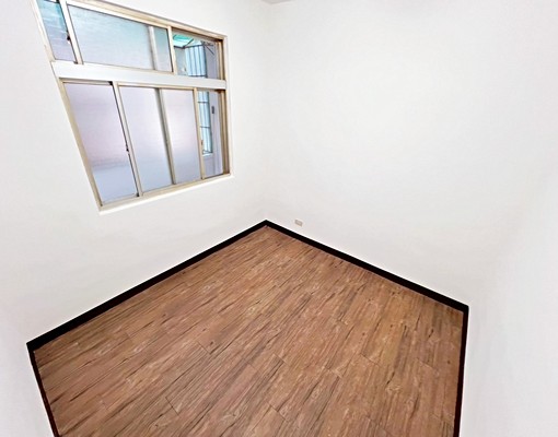 秒殺🔥3分鐘新店區公所站✦採光大三房✦大陽台✦可補助✦可寵 - Image 4