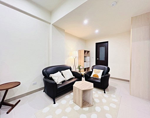 東森仁武【泡咪】精緻整層大套房出租~ - Image 3