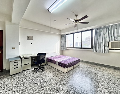 興大南區大里首選✨可租補✨小資電梯套房✨大面採光✨ - Image 2