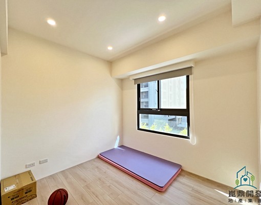 漢神洲際百貨/全新三房+平面車位/含管理費/可租補 - Image 9