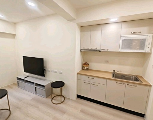 中壢-全新健行科大旁陽台可開火套房可補助寵物免管理費 - Image 3