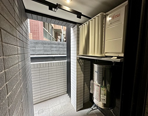 全新精裝樓中樓|走路到逢甲夜市|可租補|室內機車位❤️ - Image 10