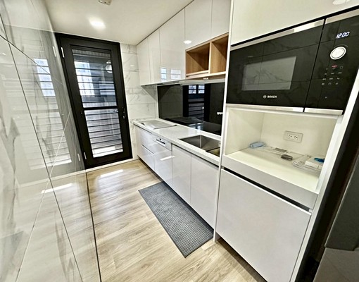 卡比秒殺💞可租補浴缸帝王視野戶⚡秒殺採光大二房💞三戶可選 - Image 4