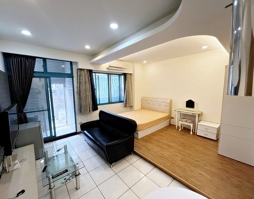 ★稀有台水電★流理臺★獨洗陽台★超大間★小吧檯★ - Image 1