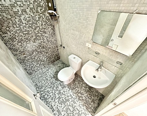 西區三民⚡雙租補⚡陽台獨洗曬⚡沙發🛋️流理臺飲水機子母車 - Image 5