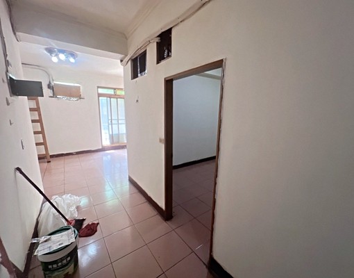 可養寵可神明廳/旁邊即為裕民夜市/周遭生活機能完善 - Image 3