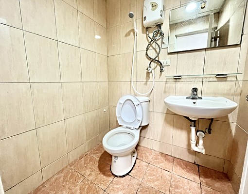 租屋補助🍁共洗曬🍁走路逢甲🍁變頻冷氣 - Image 4