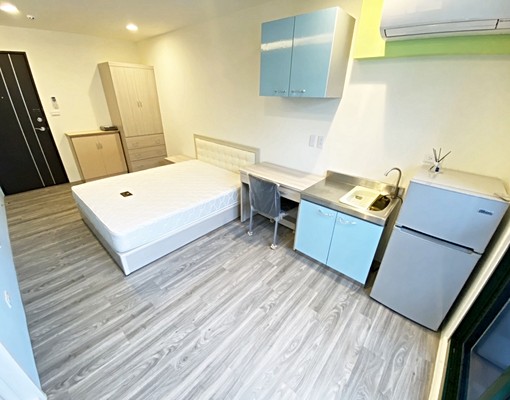 陽台獨洗流理台~室內機車位~可租補 - Image 3