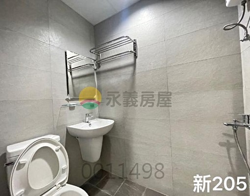 (租)南區碳佐麻里套房附平面車庫或陽台 - Image 9