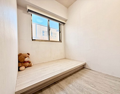 新光遠百捷運站✨超便宜大三房✨台水電✨現況出租✨絕無僅有 - Image 7