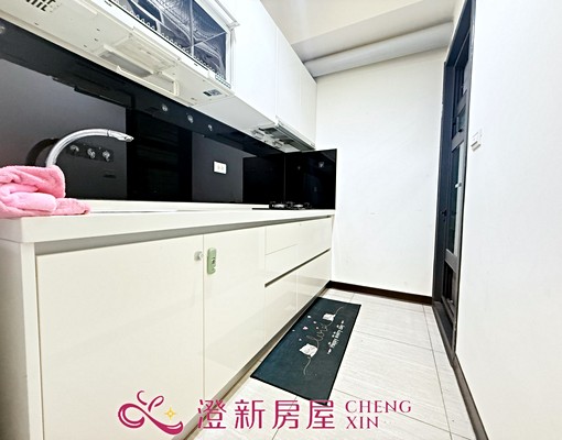 超香!可貓可寵🍎走路火車站🍎含平面車位+管理費 - Image 7