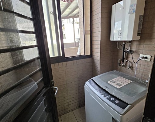 一房一廳大坪數|竹北市中心|近各科技園區|生活超便利| - Image 11