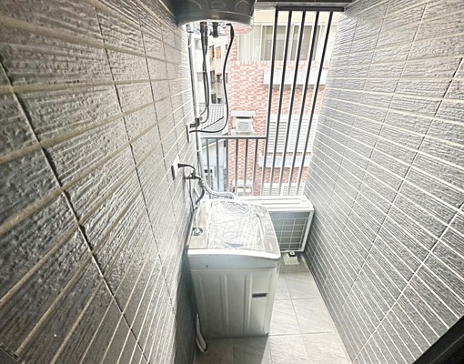 🌟整棟新蓋🌟可租補🌟陽台獨洗🌟衛浴開窗🌟機車位 - Image 4